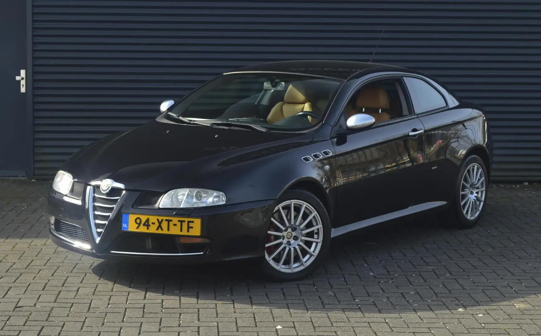 Alfa Romeo GT 3.2 V6 Distinctive Busso Negro - 1