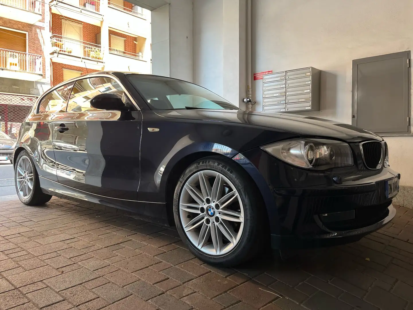 BMW 116 116i 3p Eletta Blu/Azzurro - 1