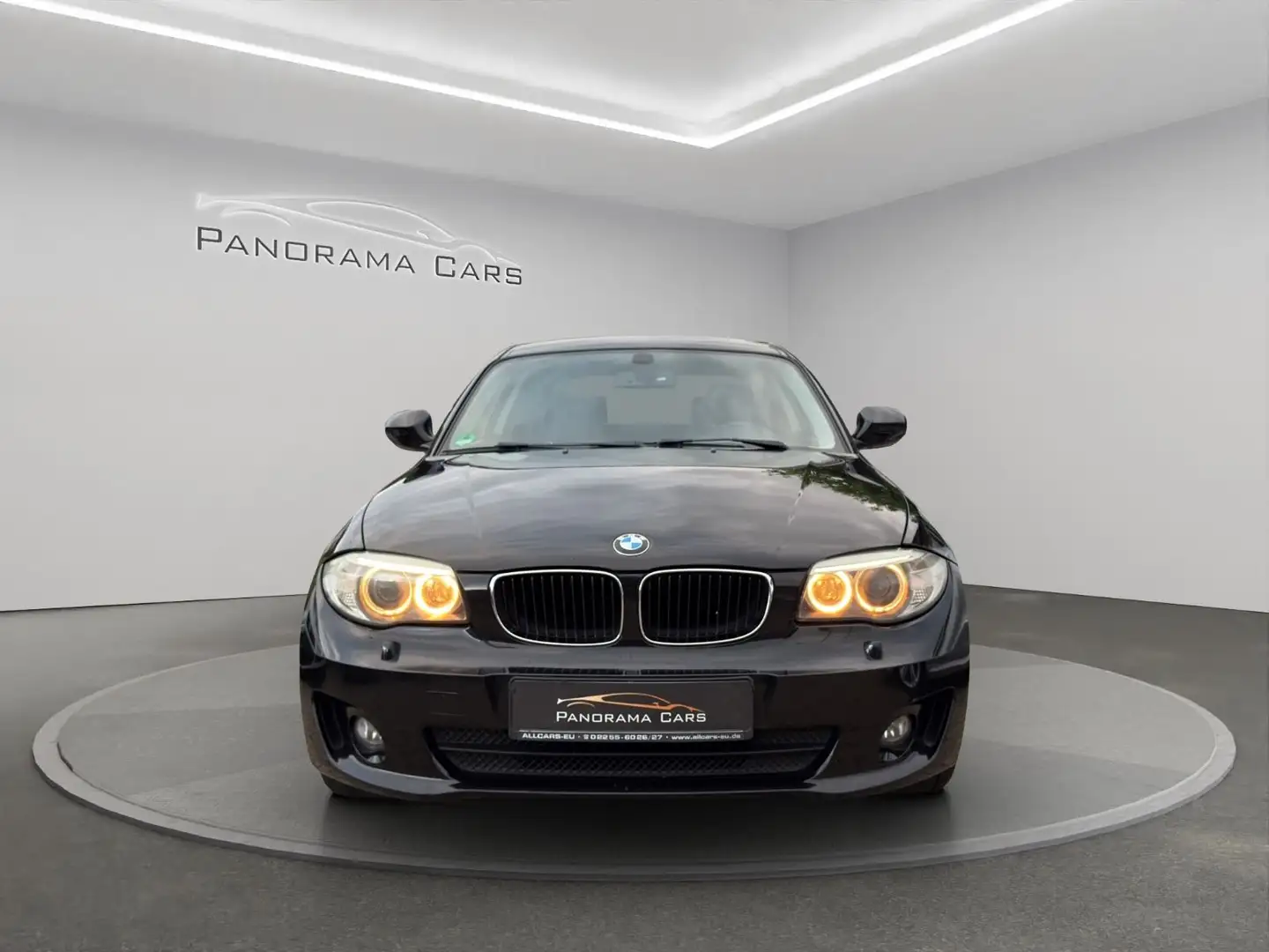 BMW 120 i Coupe /Scheckheftgepflegt/Xenon/PDC Noir - 2