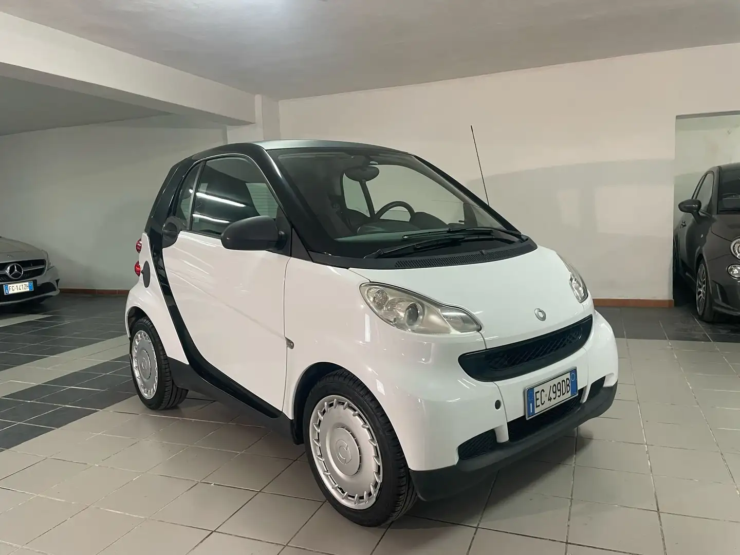 smart forTwo Fortwo 1.0 mhd Passion 71cv Bianco - 1