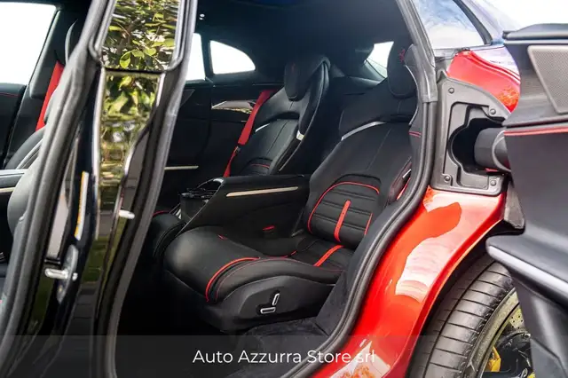 Ferrari Purosangue view 15