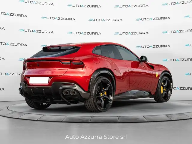 Ferrari Purosangue view 3