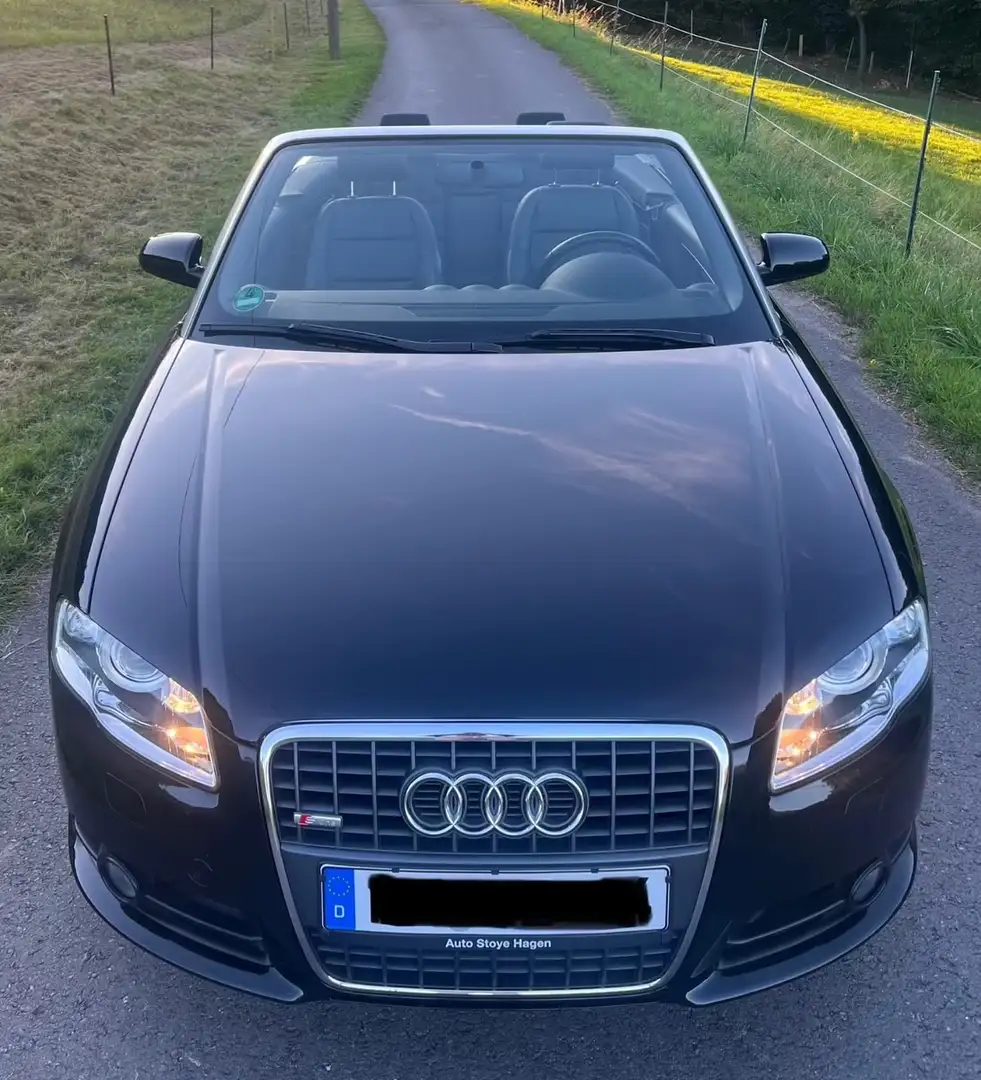 Audi Cabriolet S-Line Schwarz - 2