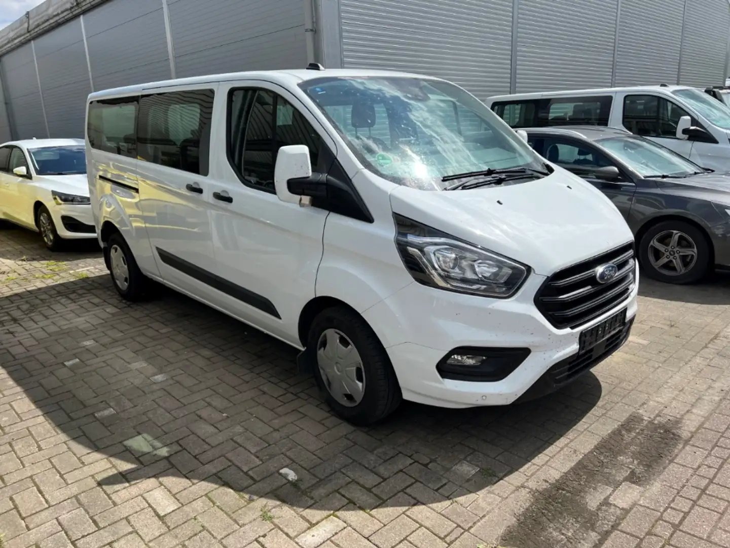Ford Transit Custom Kombi 320 L2 Trend 2.0 TDCi EU6d Dyn. Kurvenlicht Bianco - 2
