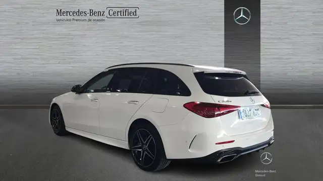 Mercedes-Benz 300 view 4