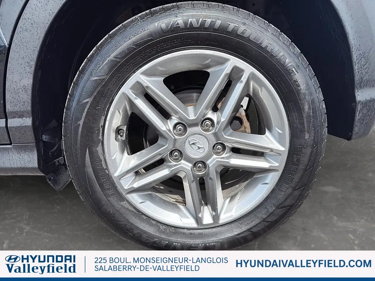 Hyundai KONA снимка Hyundai KONA