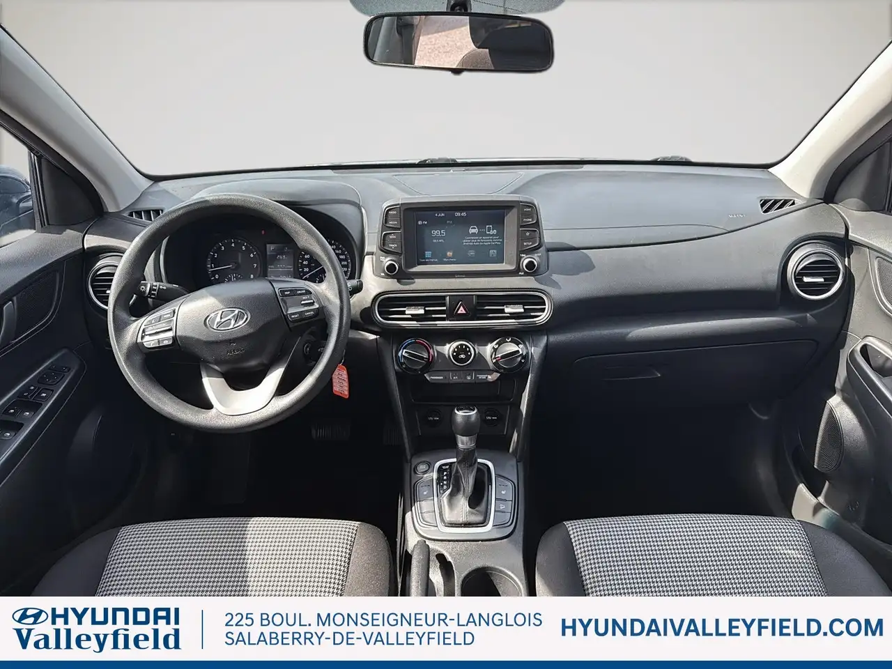 Hyundai KONA снимка Hyundai KONA