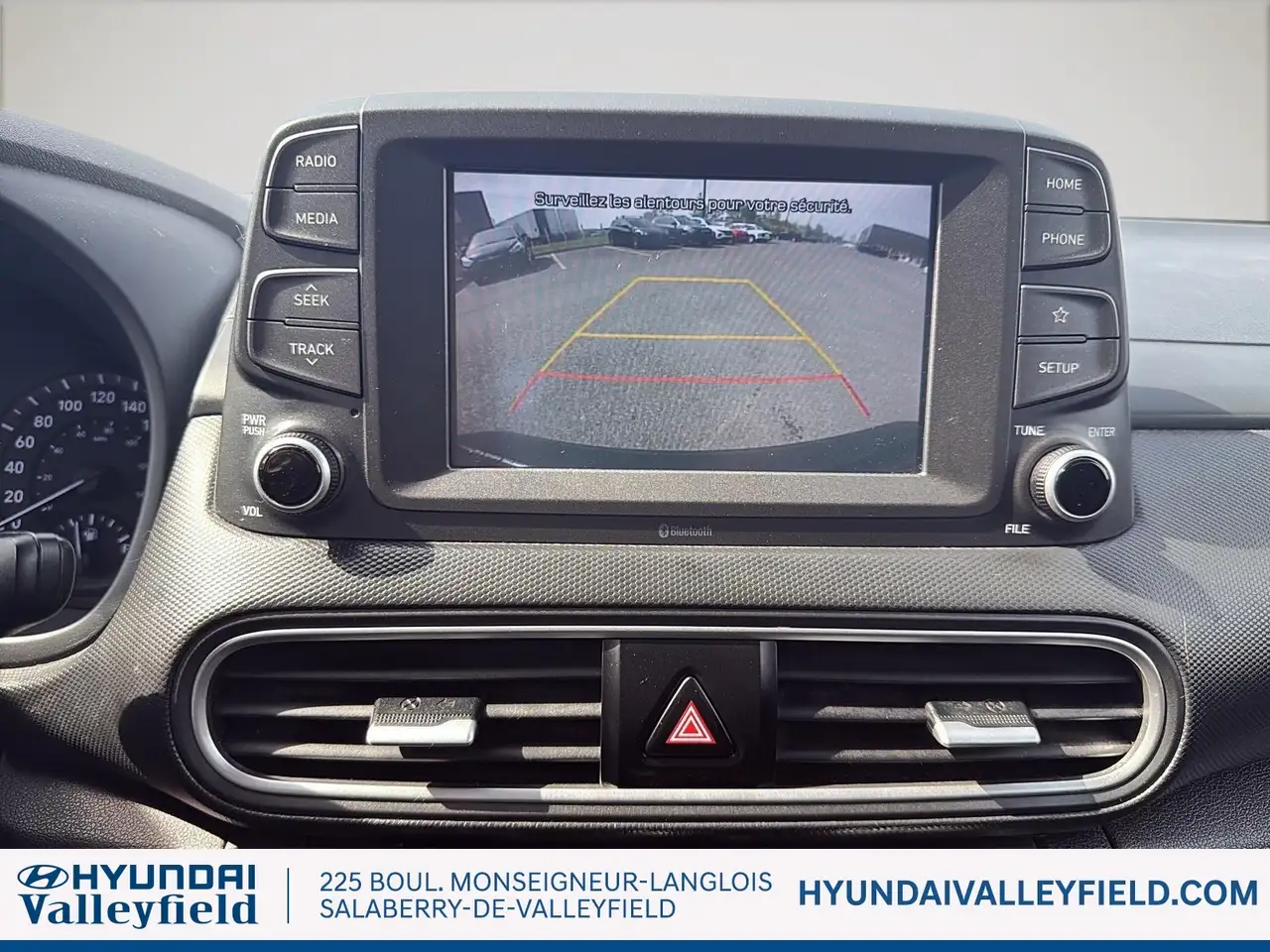 Hyundai KONA снимка Hyundai KONA