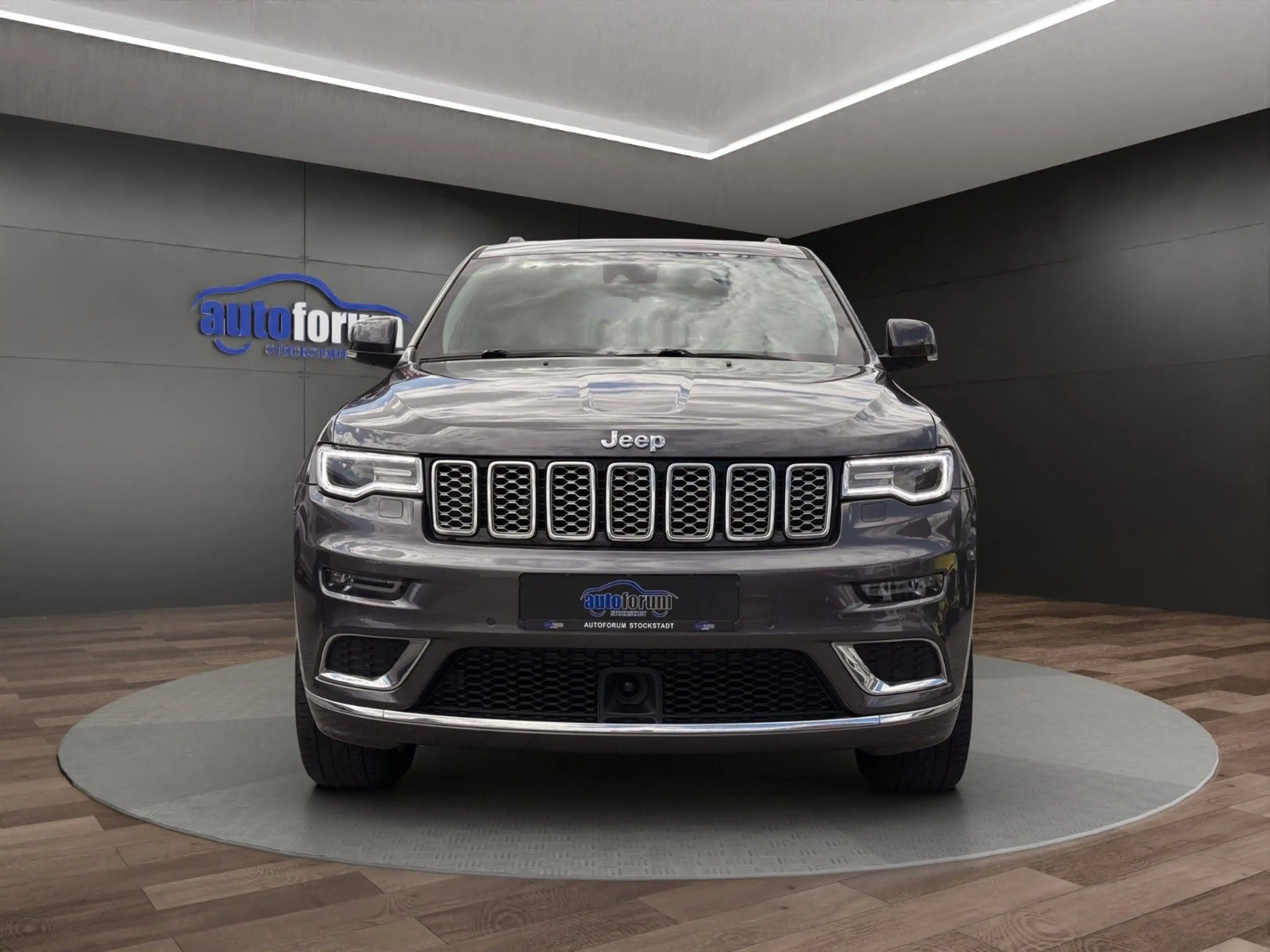Jeep Grand Cherokee 3.0 CRD Summit AHK°PANO°H&K°4xSHZ — photo 2