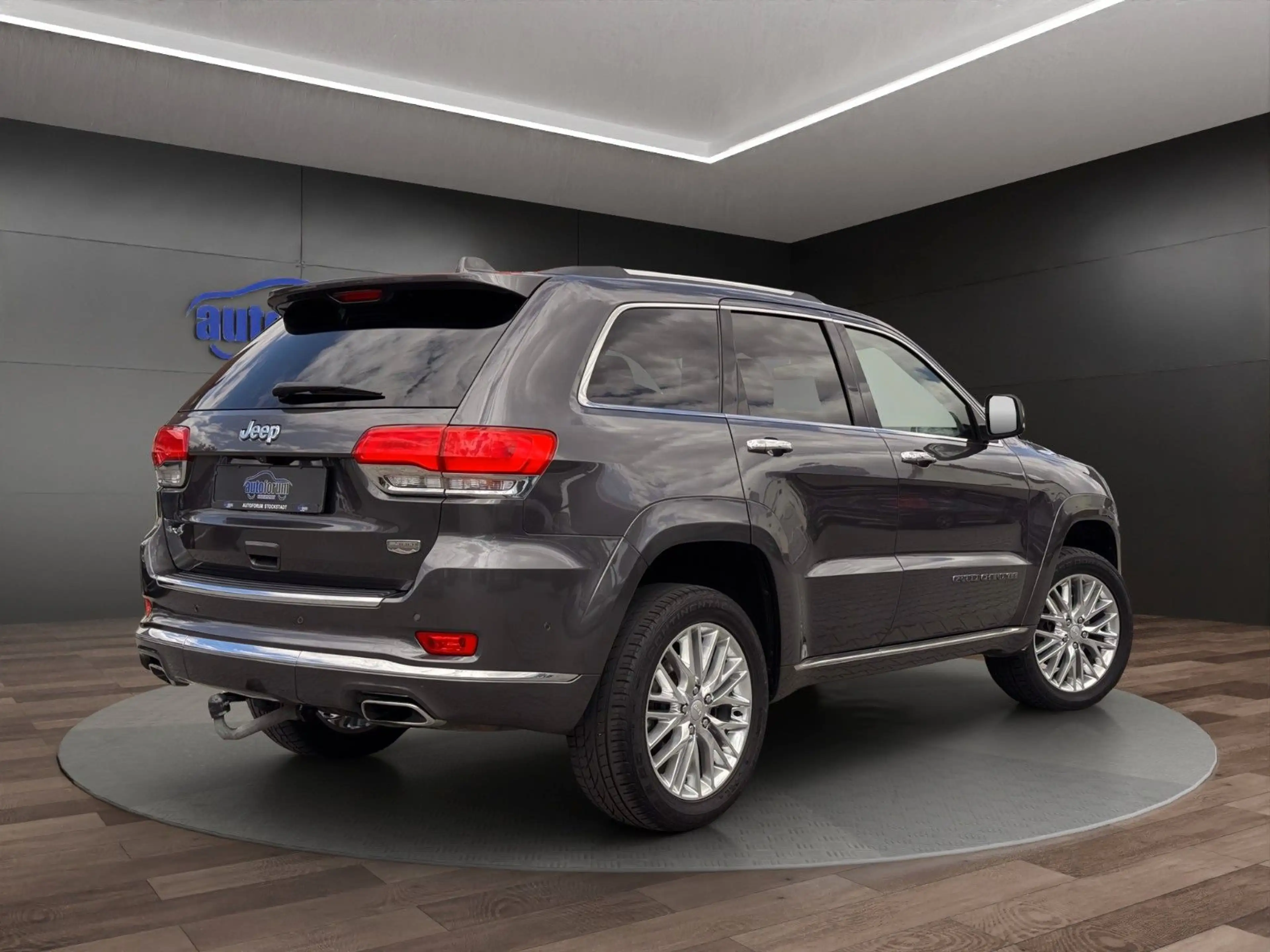 Jeep Grand Cherokee 3.0 CRD Summit AHK°PANO°H&K°4xSHZ — photo 7
