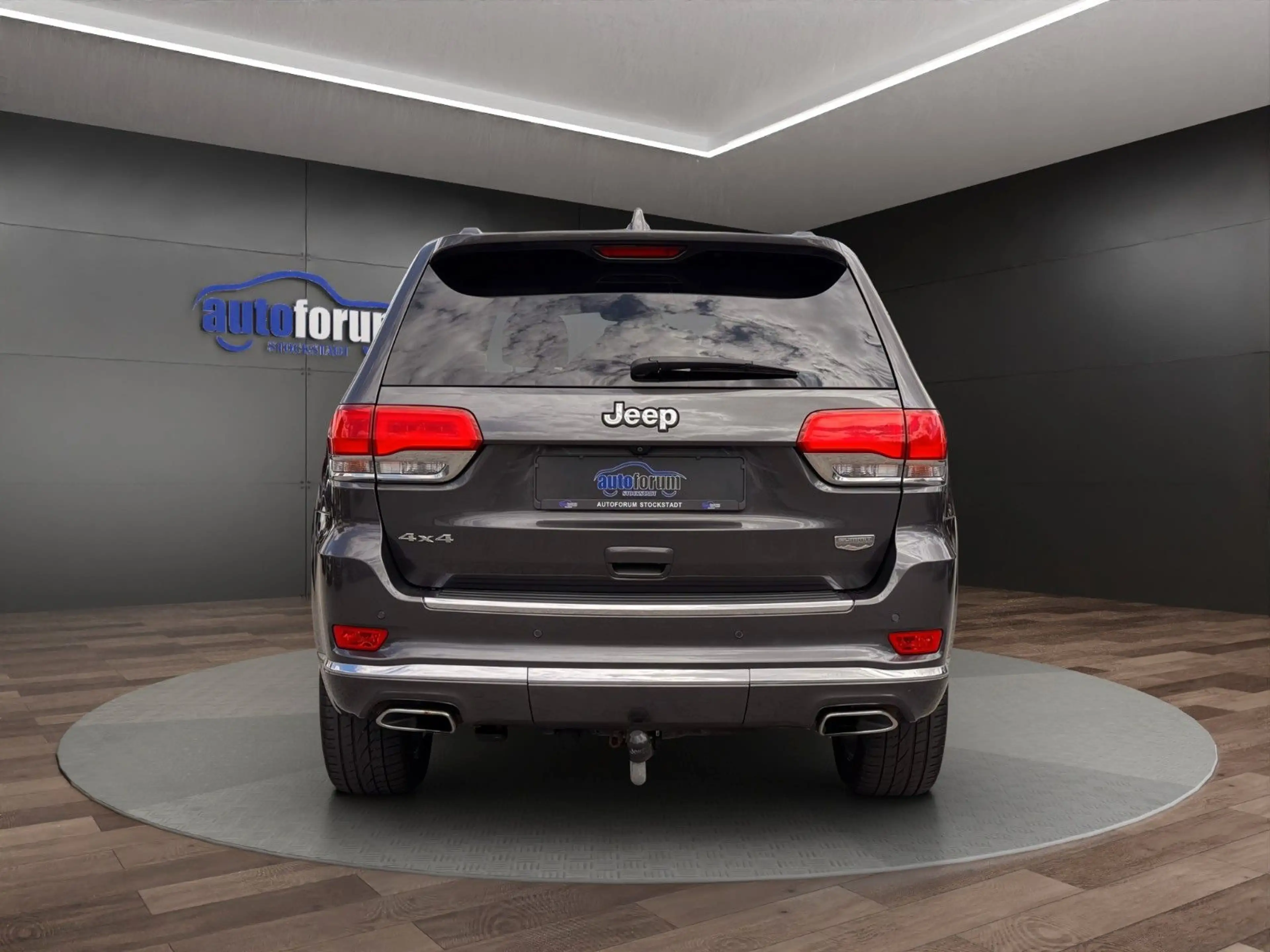 Jeep Grand Cherokee 3.0 CRD Summit AHK°PANO°H&K°4xSHZ — photo 5