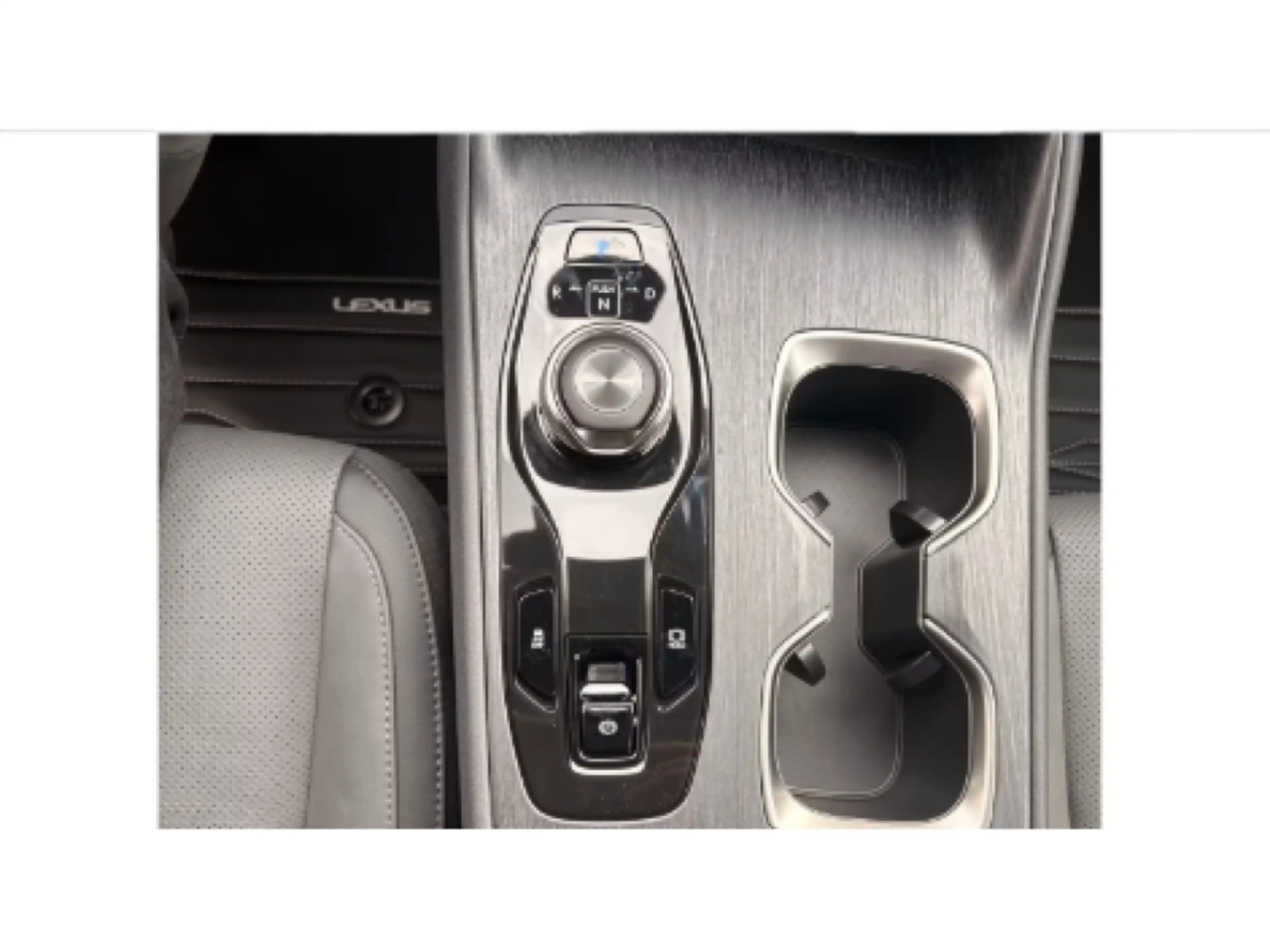 Lexus RZ 350e 165 kW 4x2 5-Türer EXECUTIVE plus Techno — photo 13