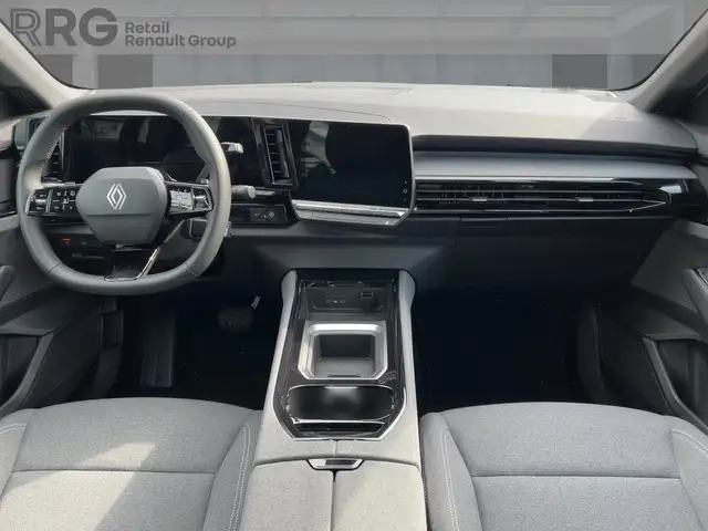 Renault Austral view 10