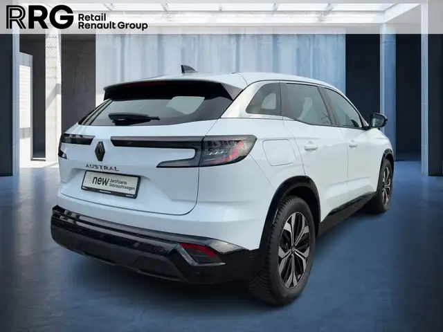 Renault Austral view 5