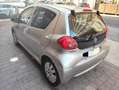 Toyota Aygo Aygo I 2005 5p 1.0 Sol Gris - thumbnail 2