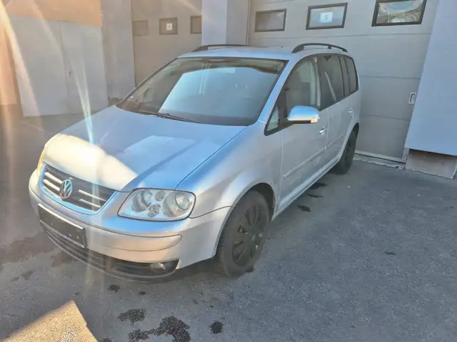 Volkswagen Touran Trendline AUTOMATIK