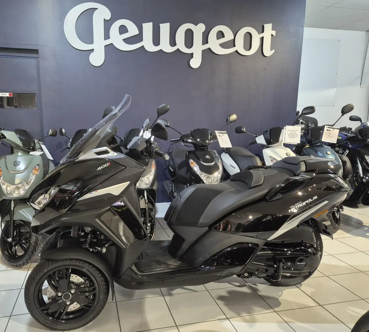 Peugeot Metropolis Noir - 1