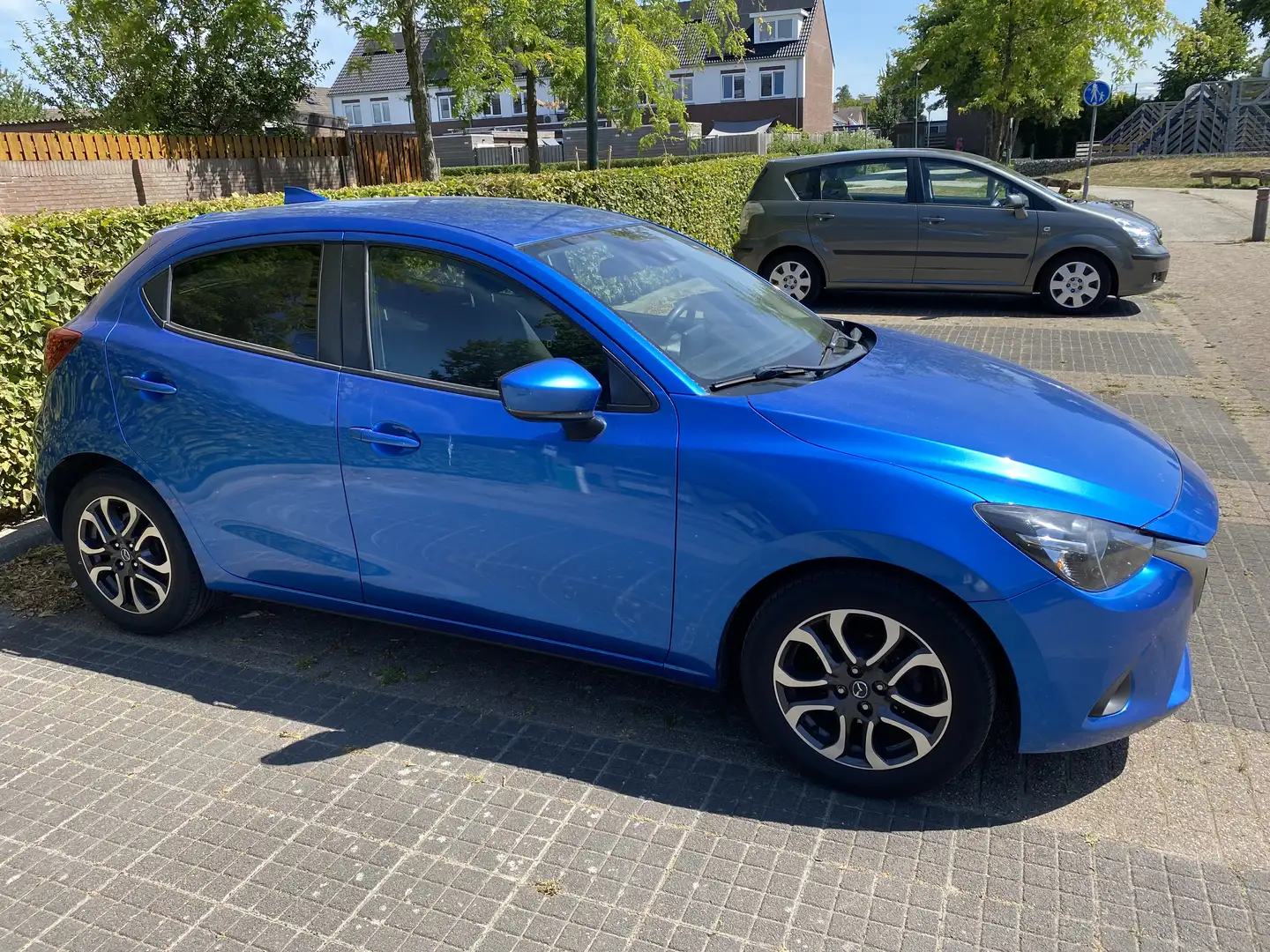 Mazda 2 1.5 Skyactiv-G S Blauw - 1