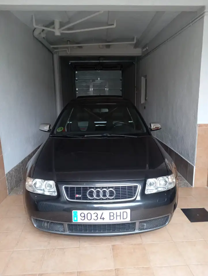 Audi S3 1.8 T quattro, foto 1