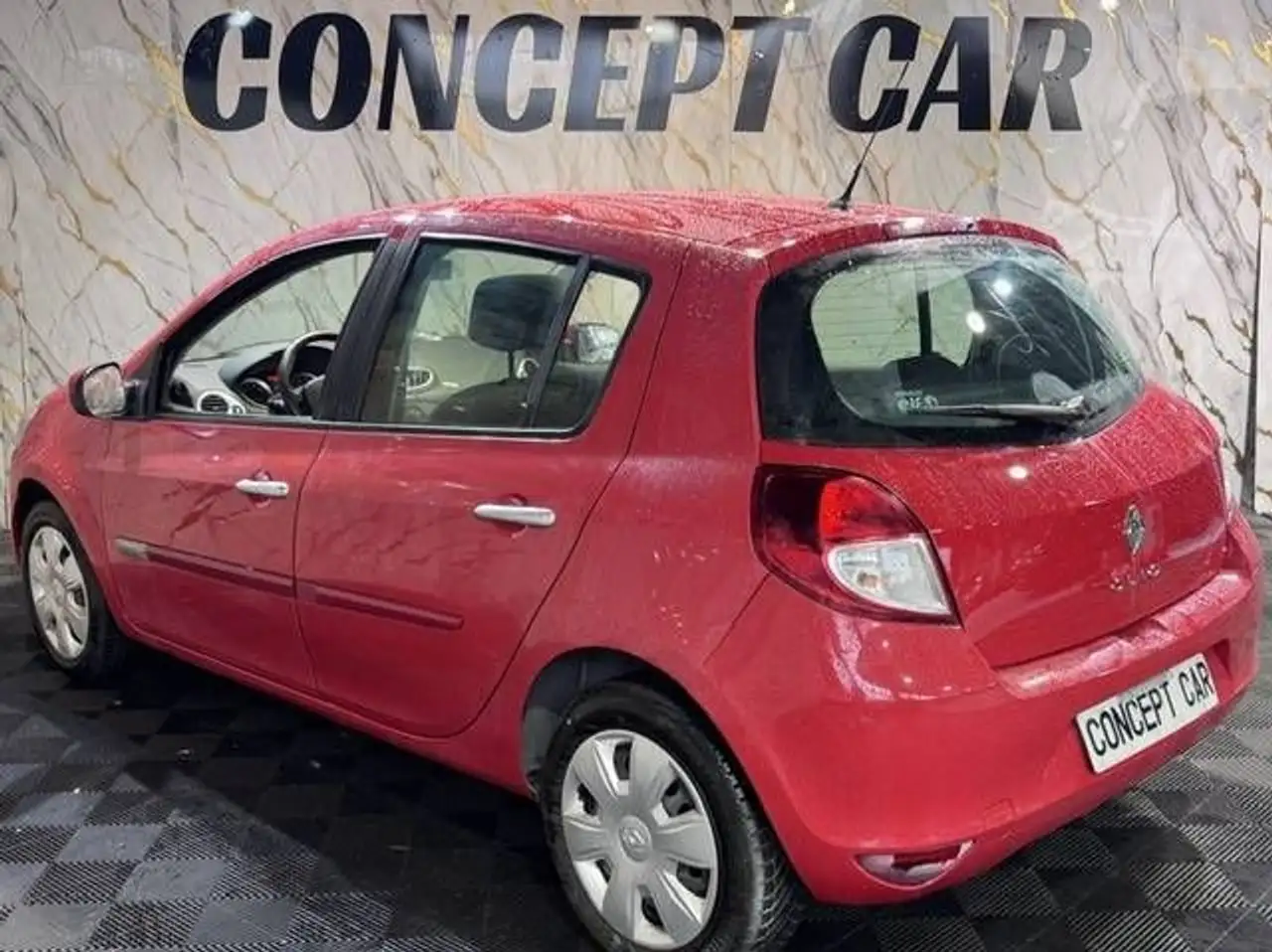 Renault Clio Citadine 3 portes — photo 5