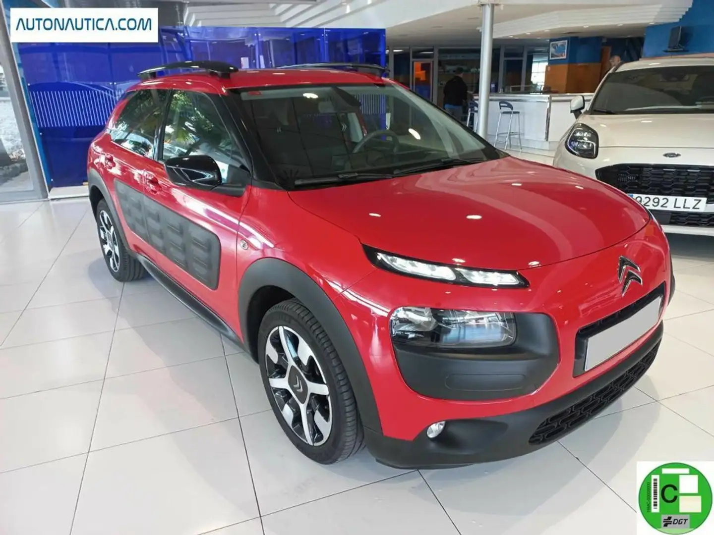 Citroen C4 Cactus 1.2 PureTech Feel Edition 82 Rojo - 1