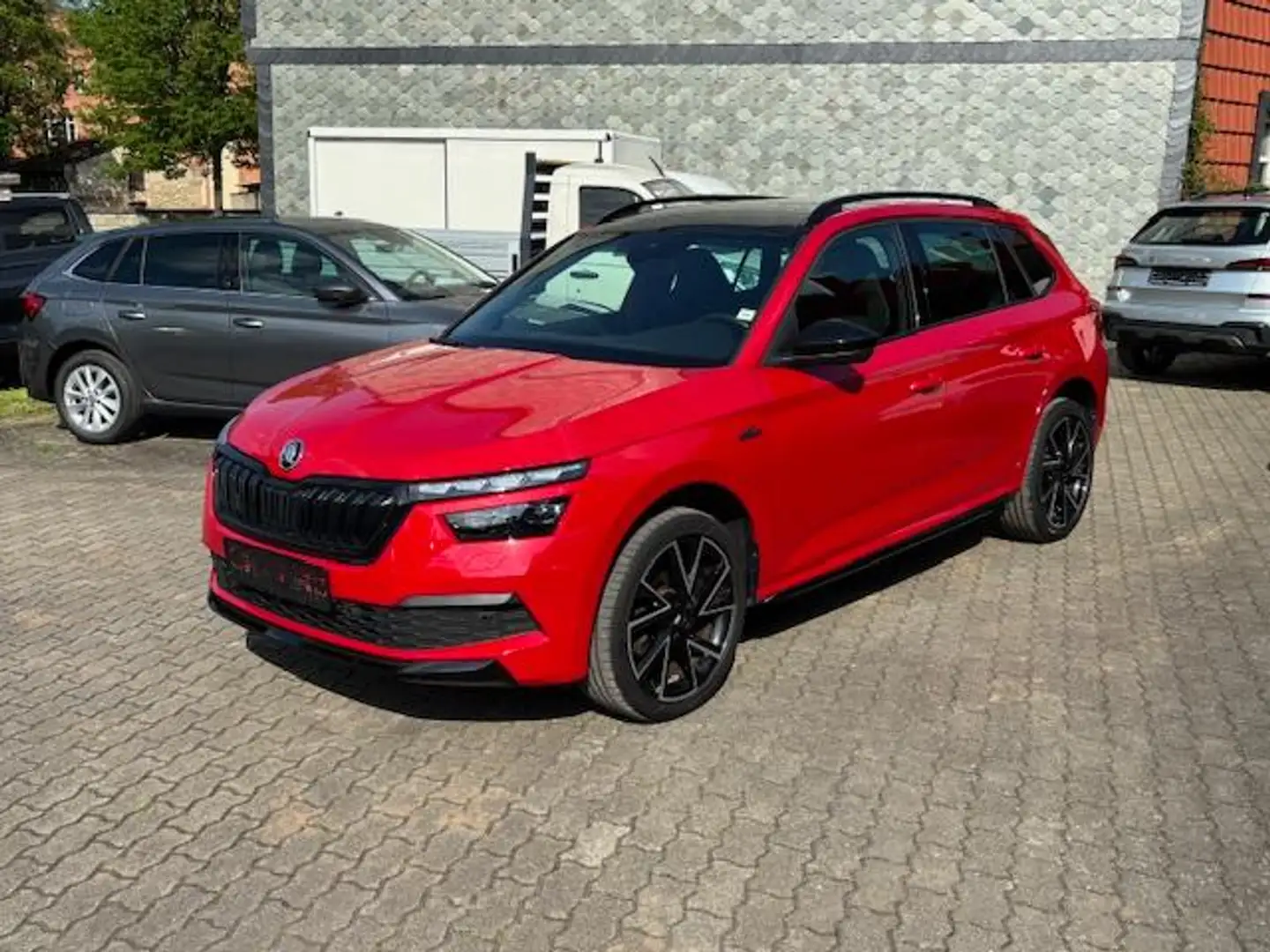Skoda Kamiq 1.5 TSI DSG MONTE CARLO+LED+NAVI+AHK+PANORAMA Rot - 2
