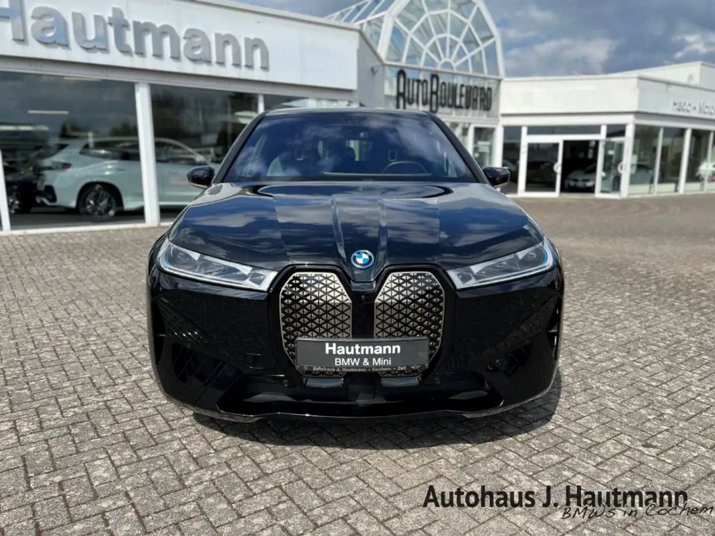 BMW iX xDrive 50 +NP:136.580€+AHK+LASER+PANO+B&W+ Zwart - 2