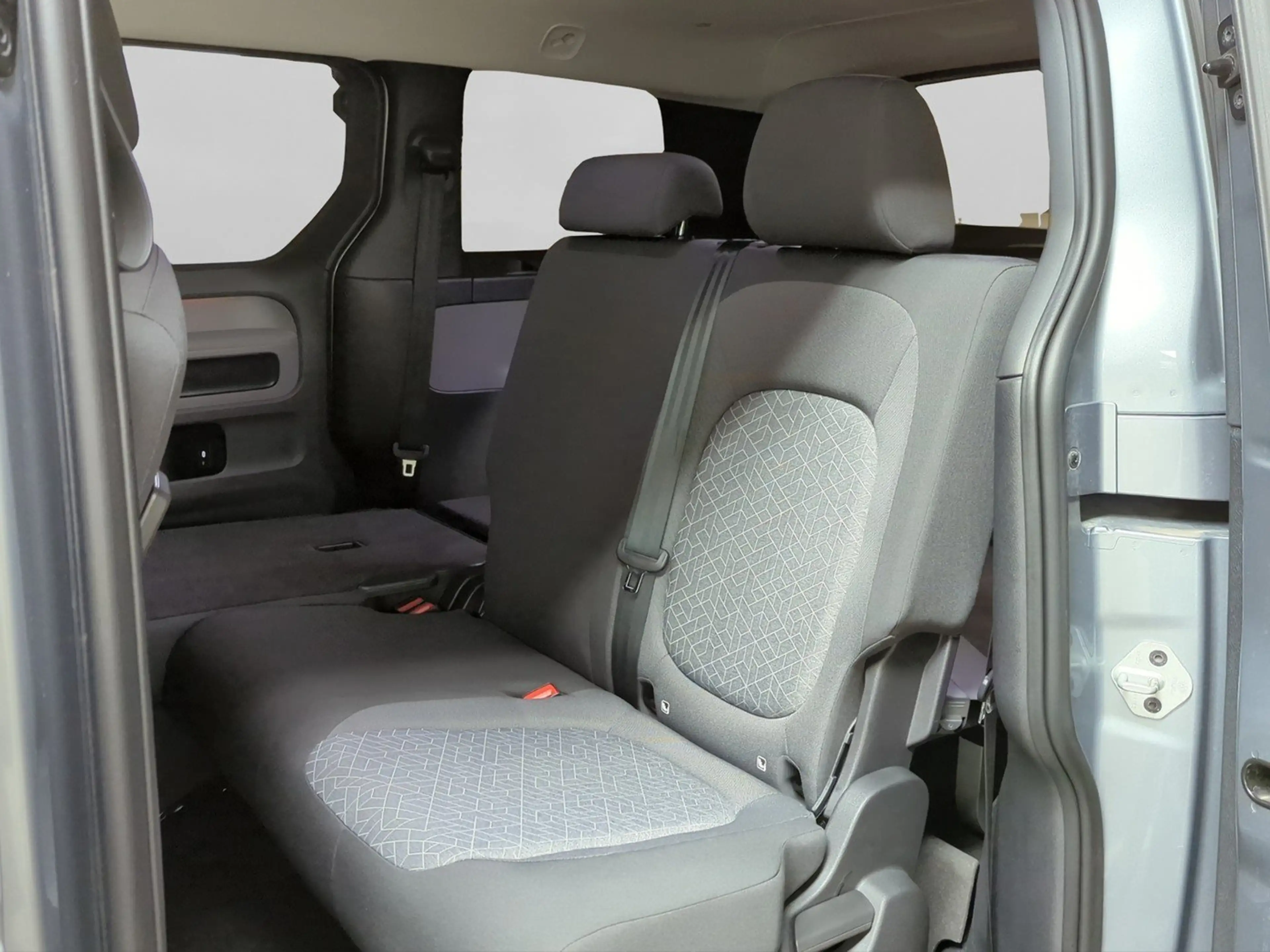 Volkswagen ID. Buzz ID.Buzz Pro 150 kW AHK KAMERA LED KLIMA ACC — photo 11