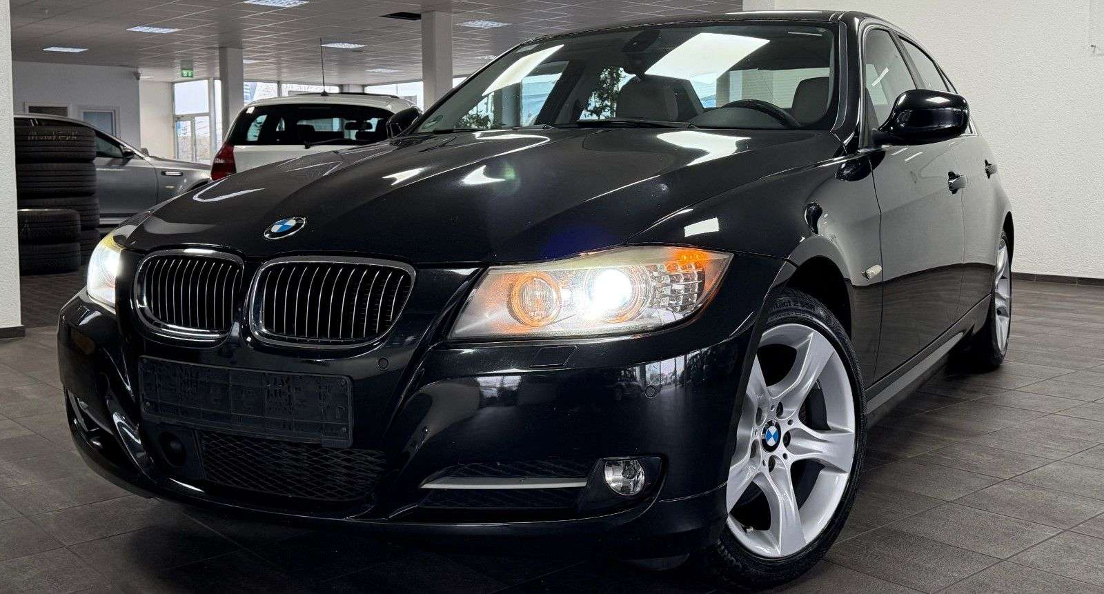 Second hand Bmw 3 Series 