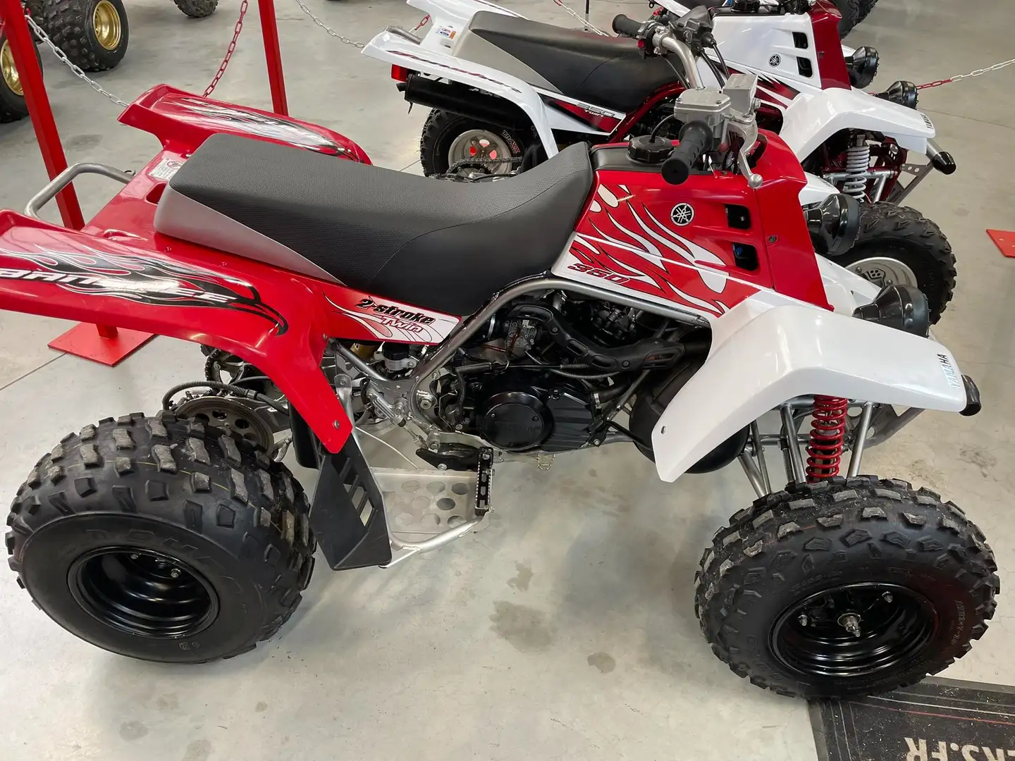 Yamaha YFZ 350 Rouge - 2