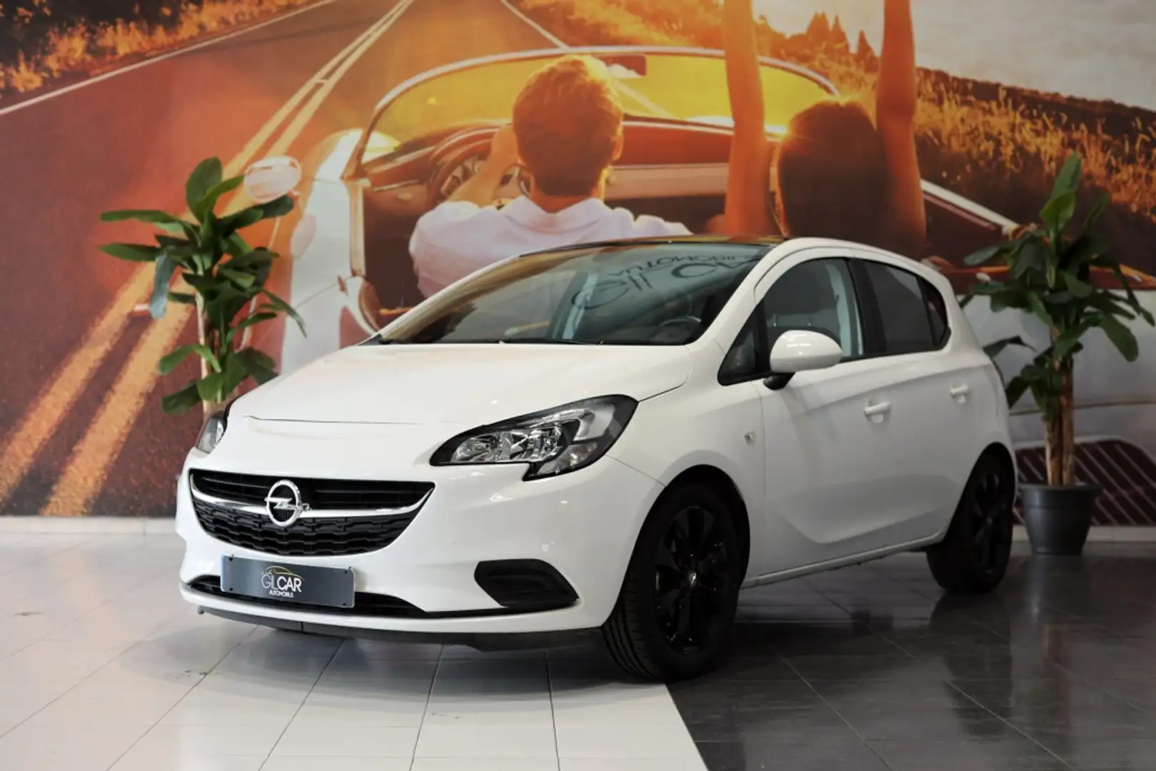Opel Corsa 1.4 Selective 90 Aut. Weiß - 2