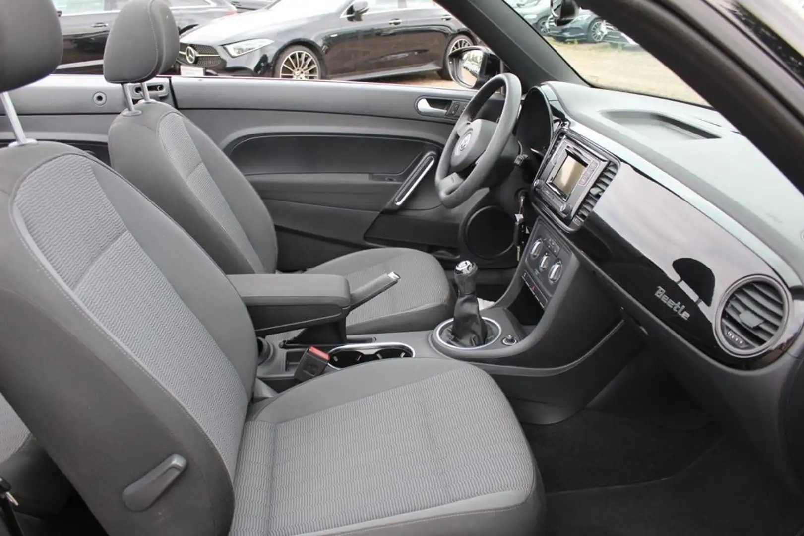 Volkswagen Maggiolino 1.2 TSI Cabriolet Black - 2