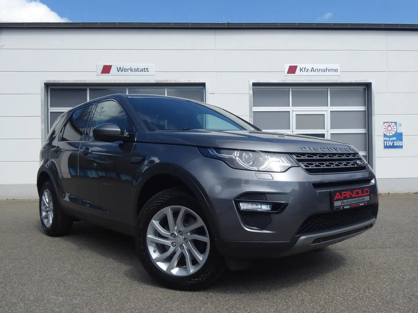 Land Rover Discovery Sport TDI 4WD HSE Grau - 1