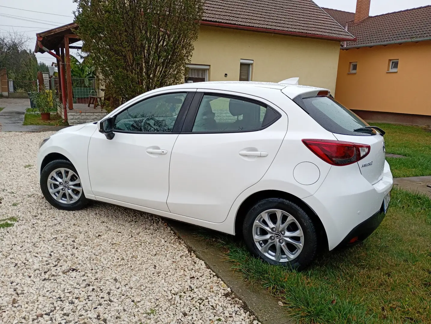 Mazda 2 challenge Skyaktiv - 2