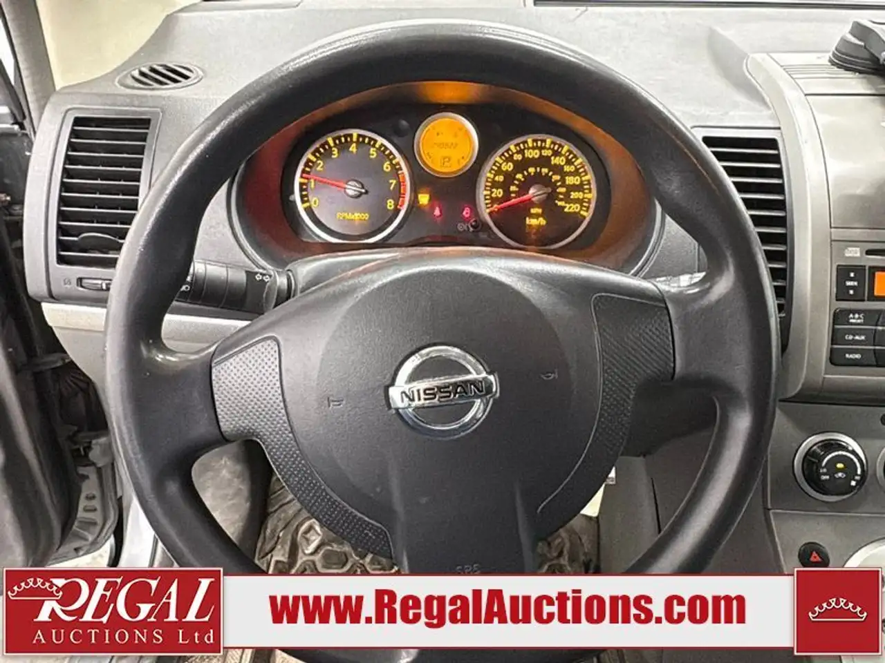 Nissan Sentra снимка Nissan Sentra