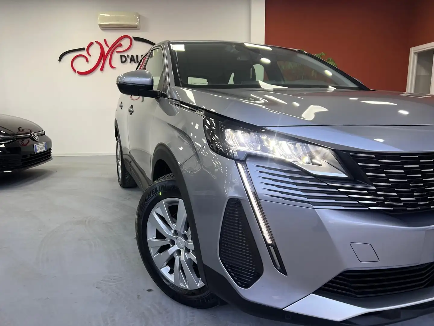 Peugeot 3008 BlueHDi 130 EAT8 S&S Active Business Grigio - 2