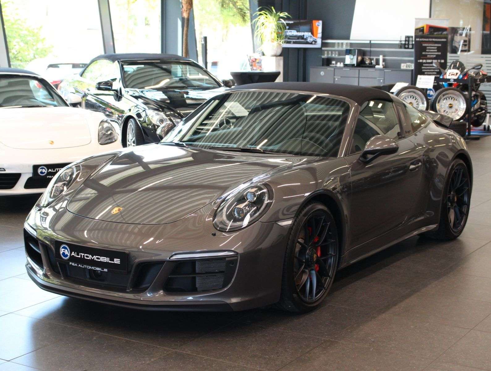 Porsche 991