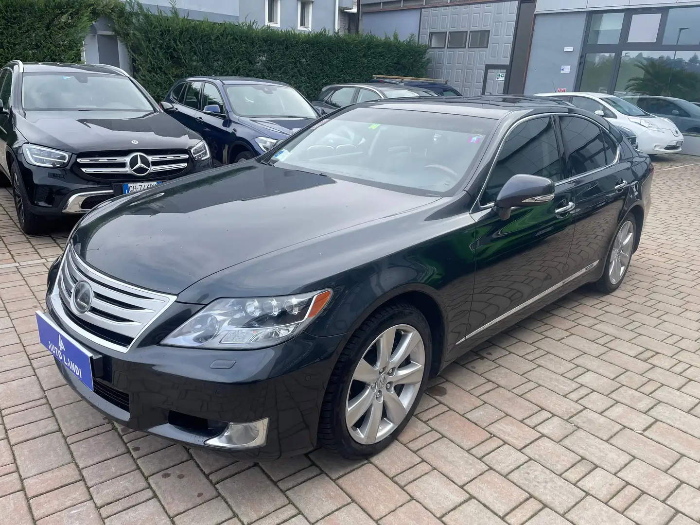 Lexus LS 600 LS 600h 5.0 Luxury auto Schwarz - 1