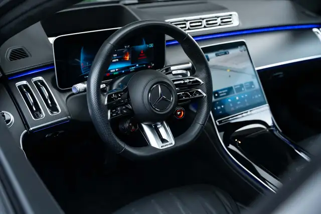 Mercedes-Benz S Class view 9