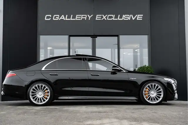 Mercedes-Benz S Class view 3