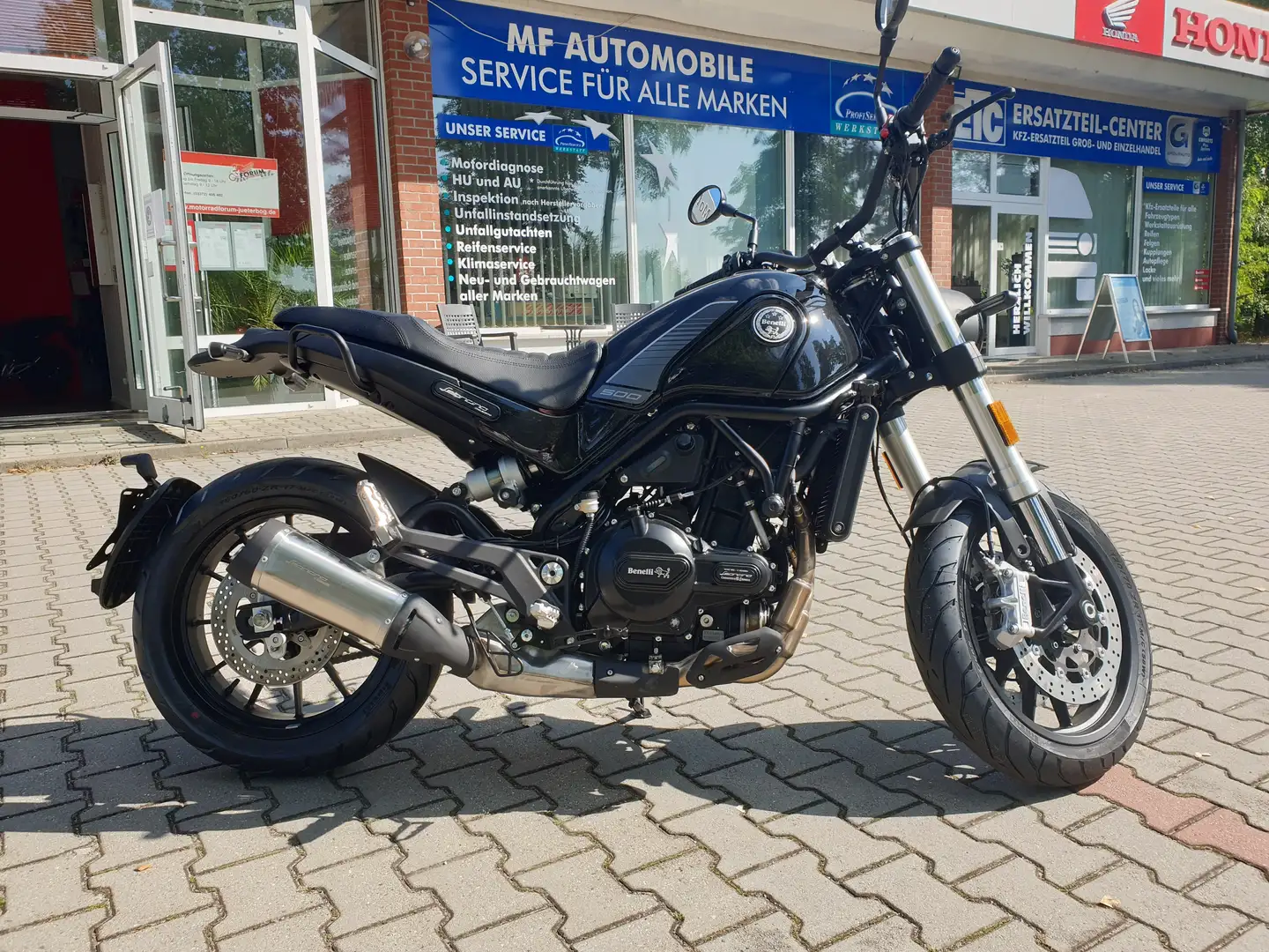 Benelli Leoncino Leoncino 500 Noir - 1