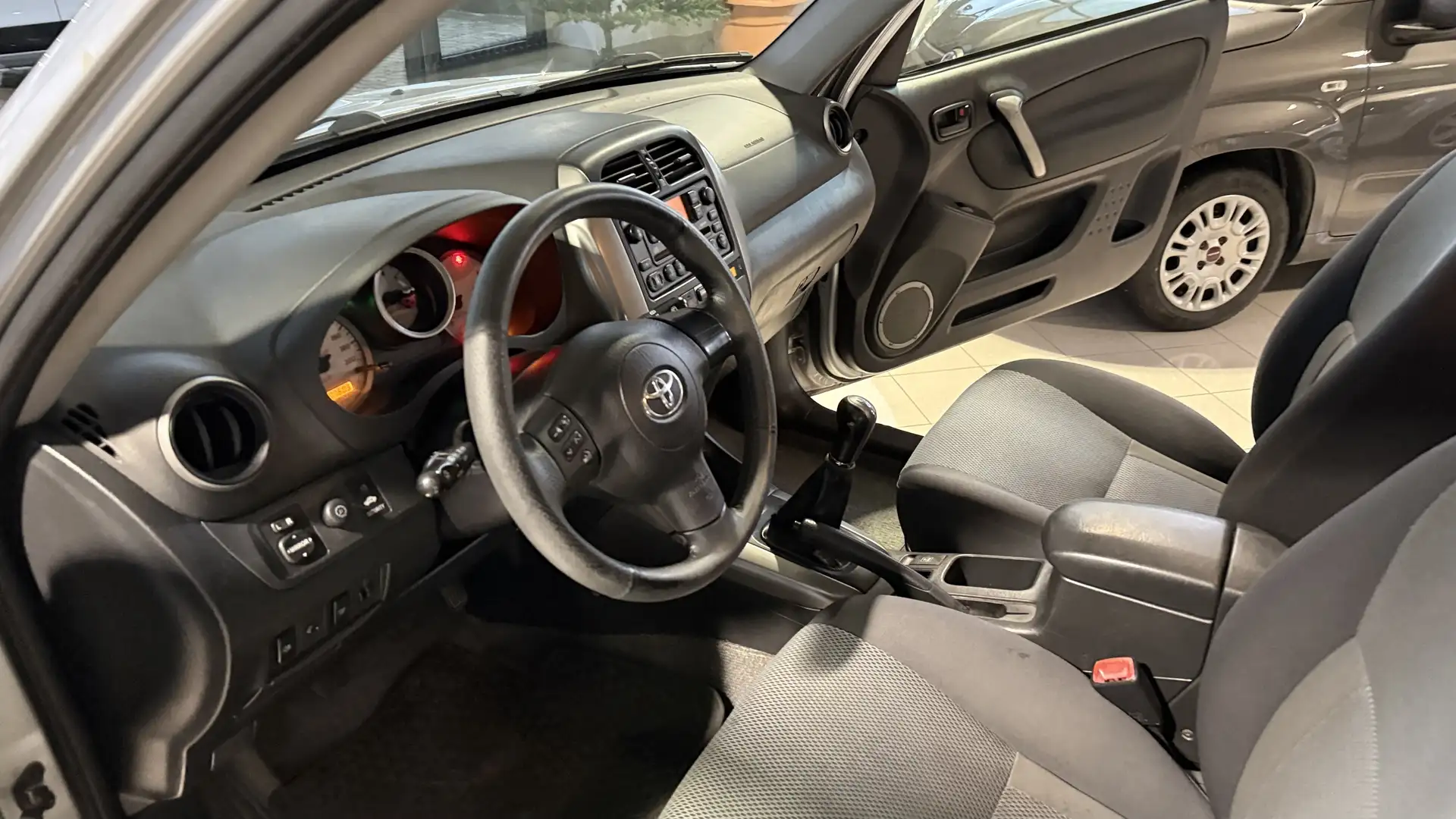 Toyota RAV 4 RAV4 3p 2.0 d-4d 16v Sol FL Argento - 2