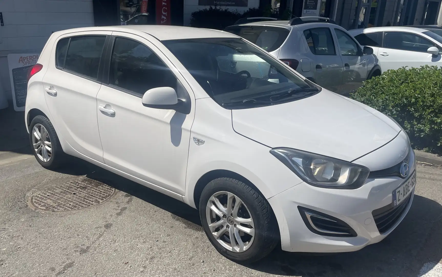 Hyundai i20 1.1 CRDi garantie 1an moteur a chaine - 2