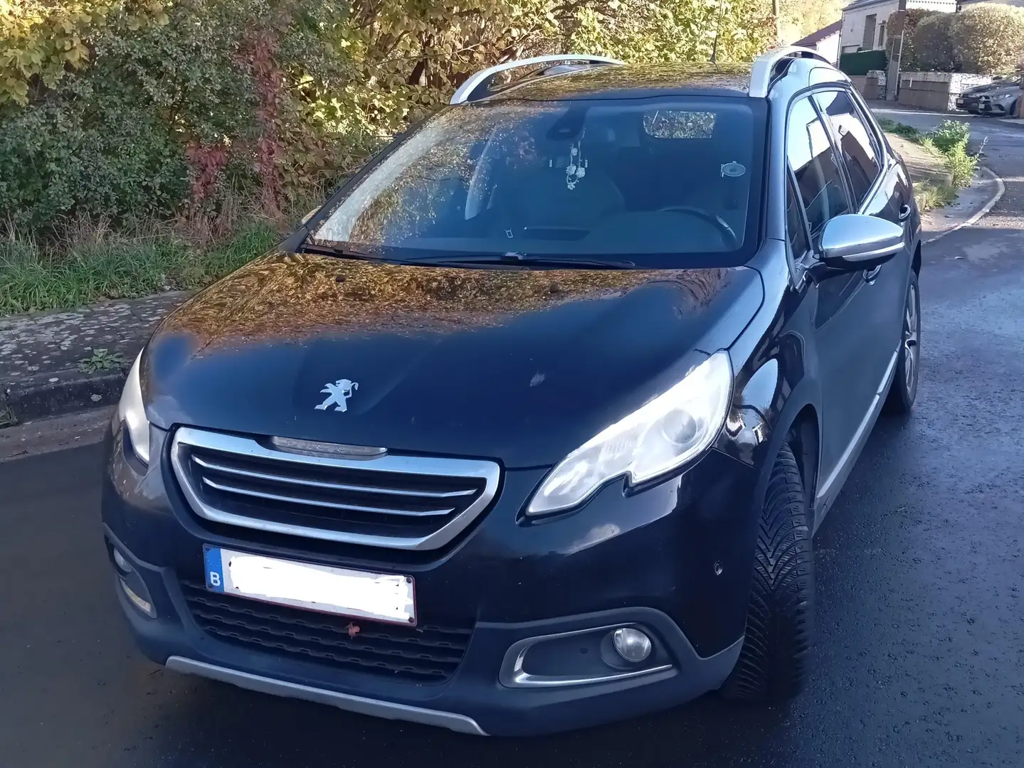 Peugeot 2008 2008 1.6 e-HDi Feline Noir - 1