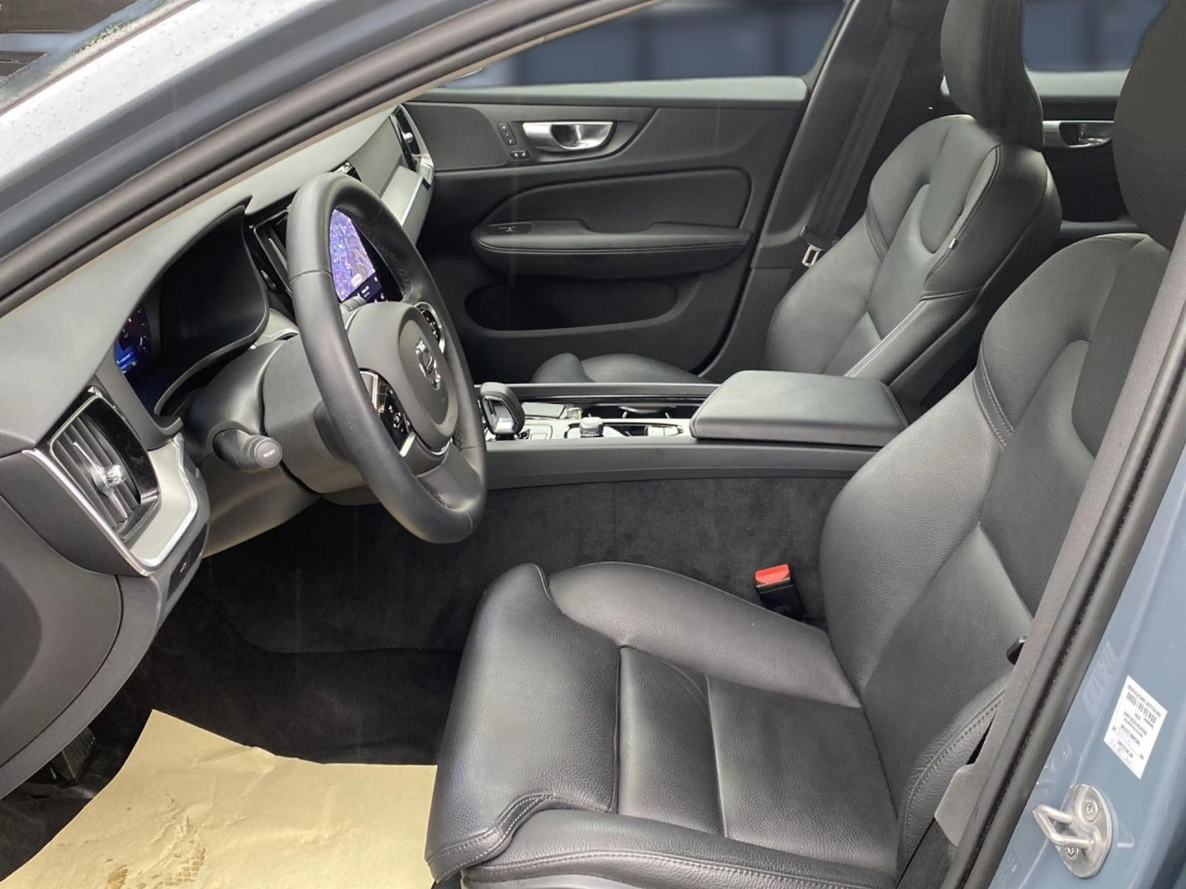 Volvo V60 Cross Country V60 CC Plus AWD Bluetooth Navi LED Vollleder Klima — photo 12
