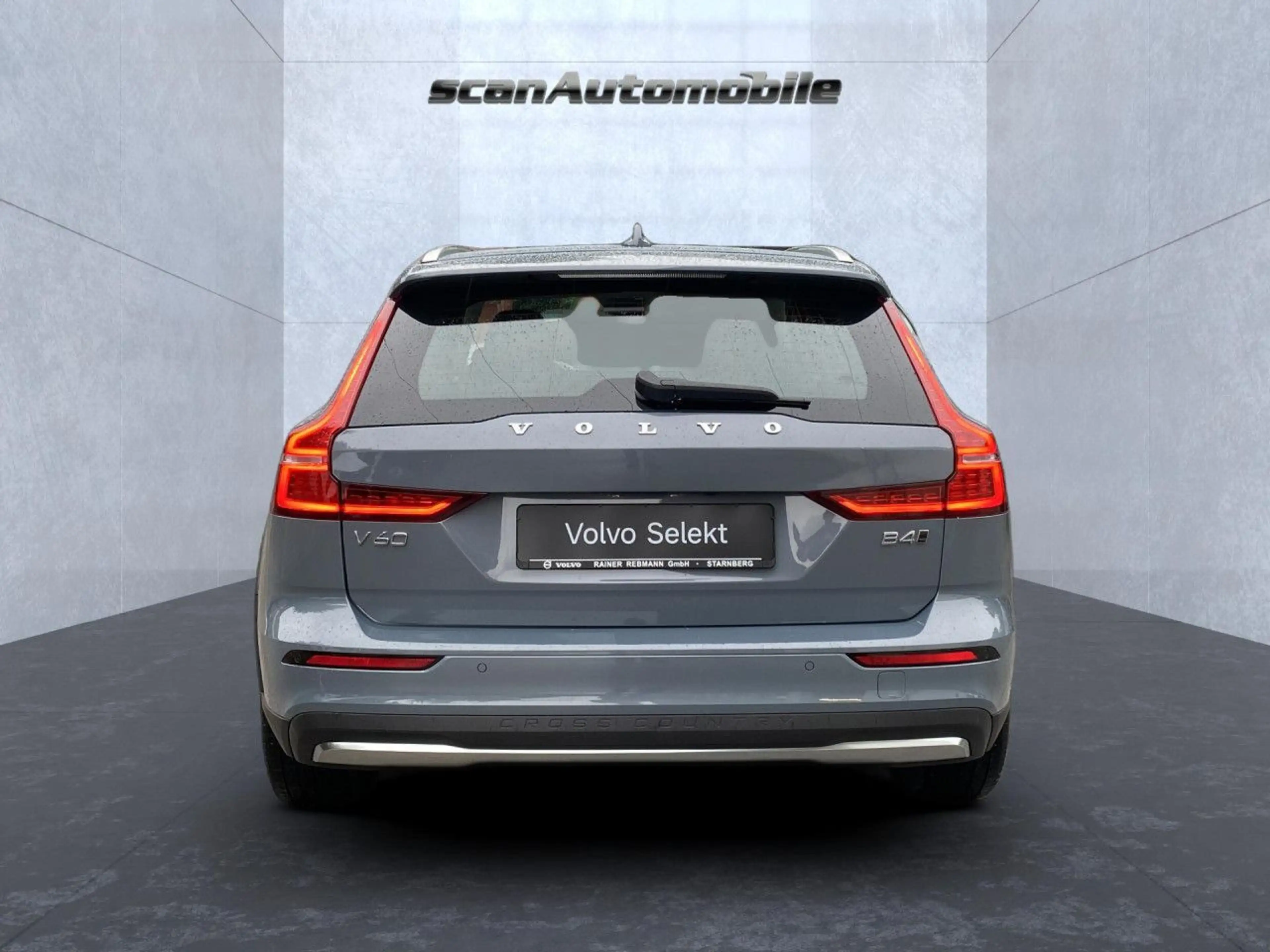 Volvo V60 Cross Country V60 CC Plus AWD Bluetooth Navi LED Vollleder Klima — photo 9