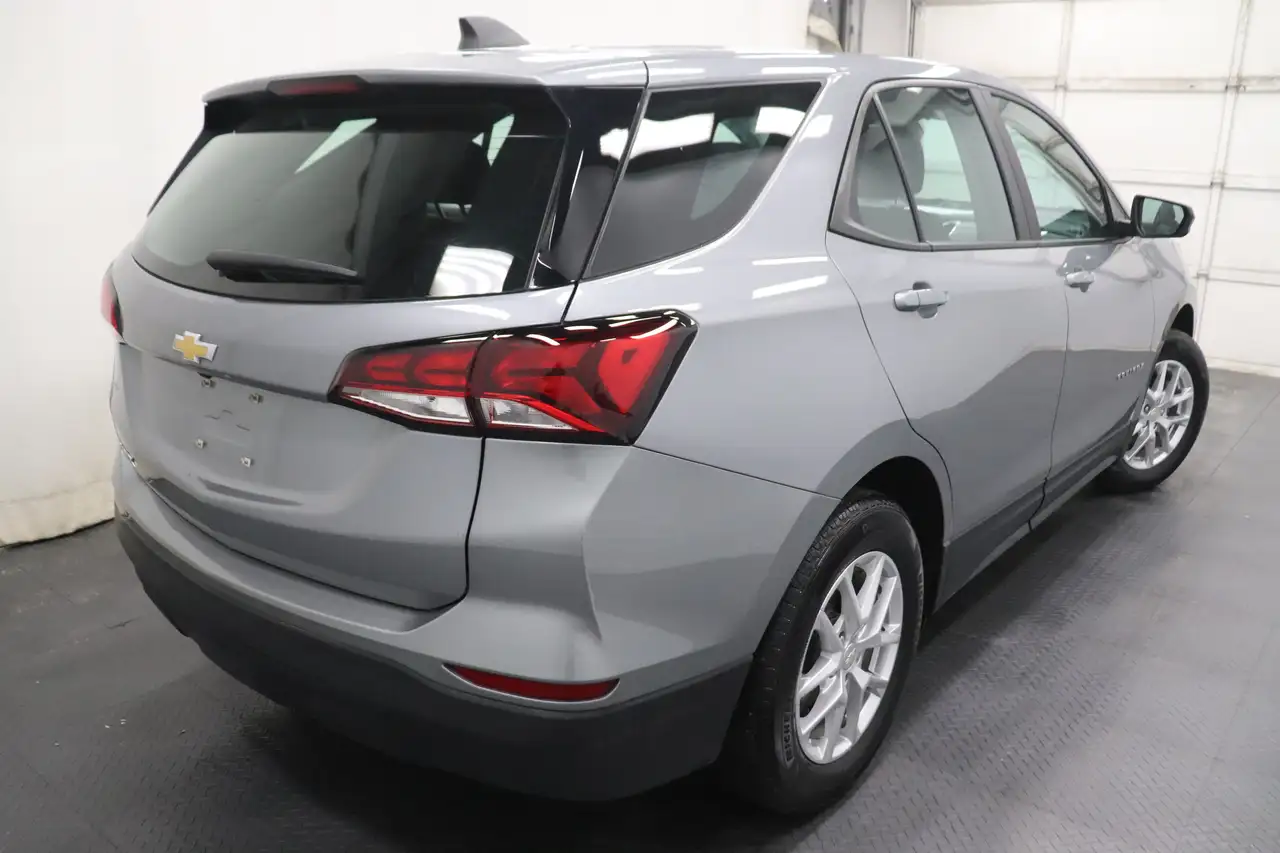 Chevrolet Equinox снимка Chevrolet Equinox