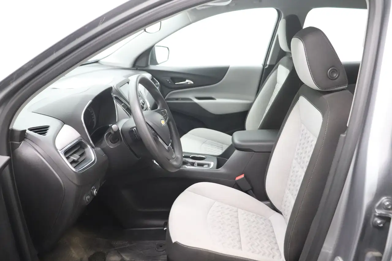 Chevrolet Equinox снимка Chevrolet Equinox