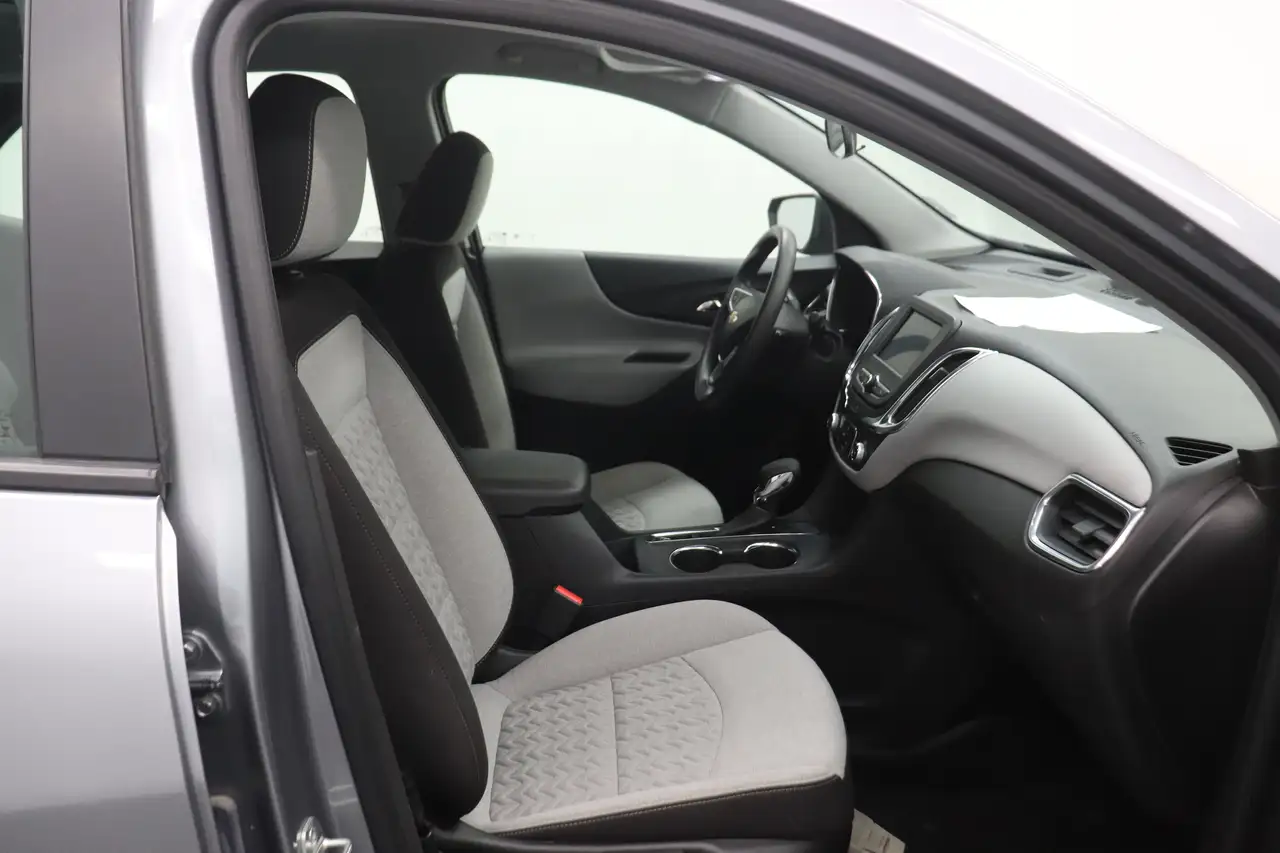 Chevrolet Equinox снимка Chevrolet Equinox