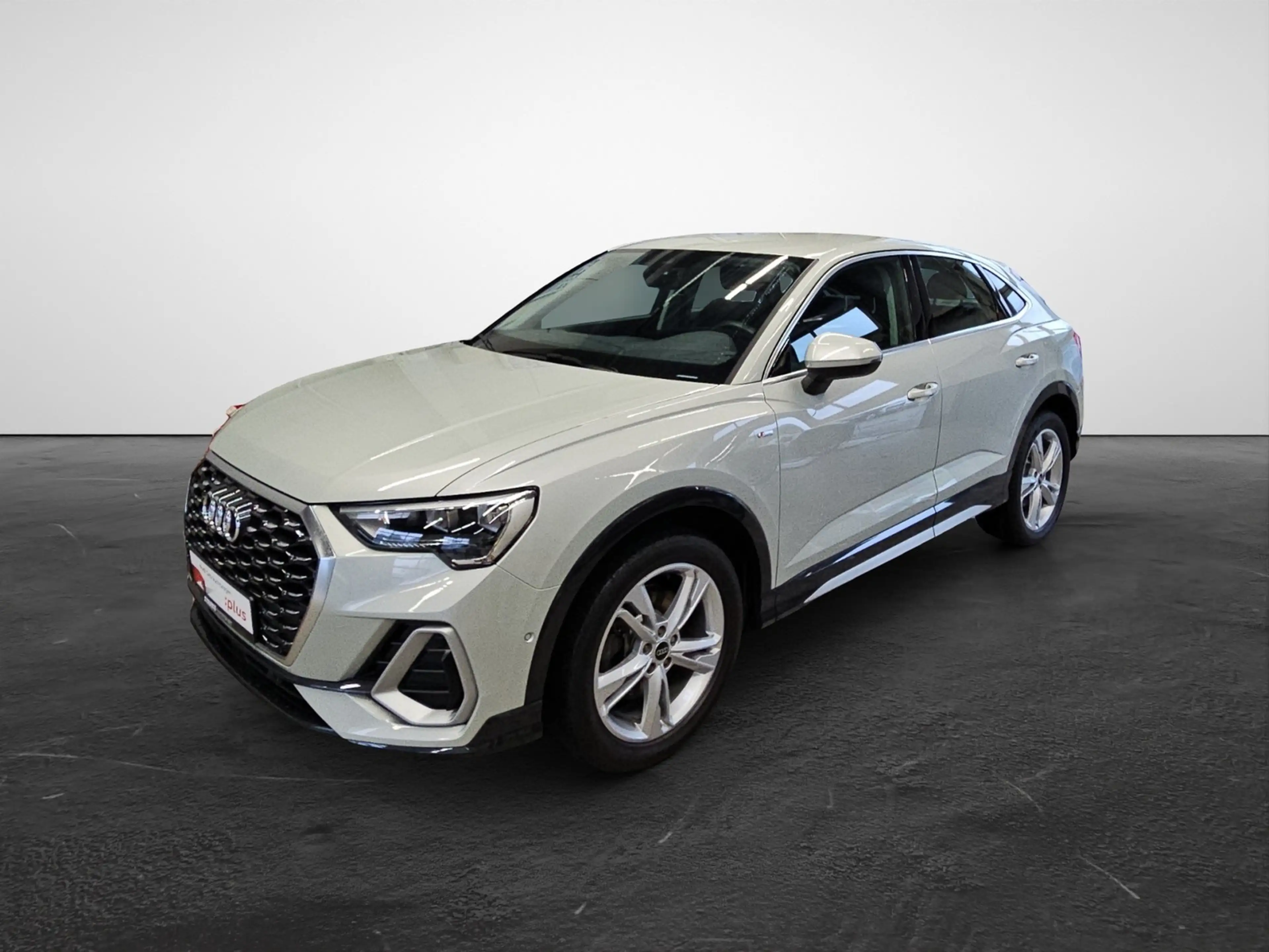 Audi Q3 Sportback 40 TFSI quattro S line NaviPlus AHK A... — photo 2